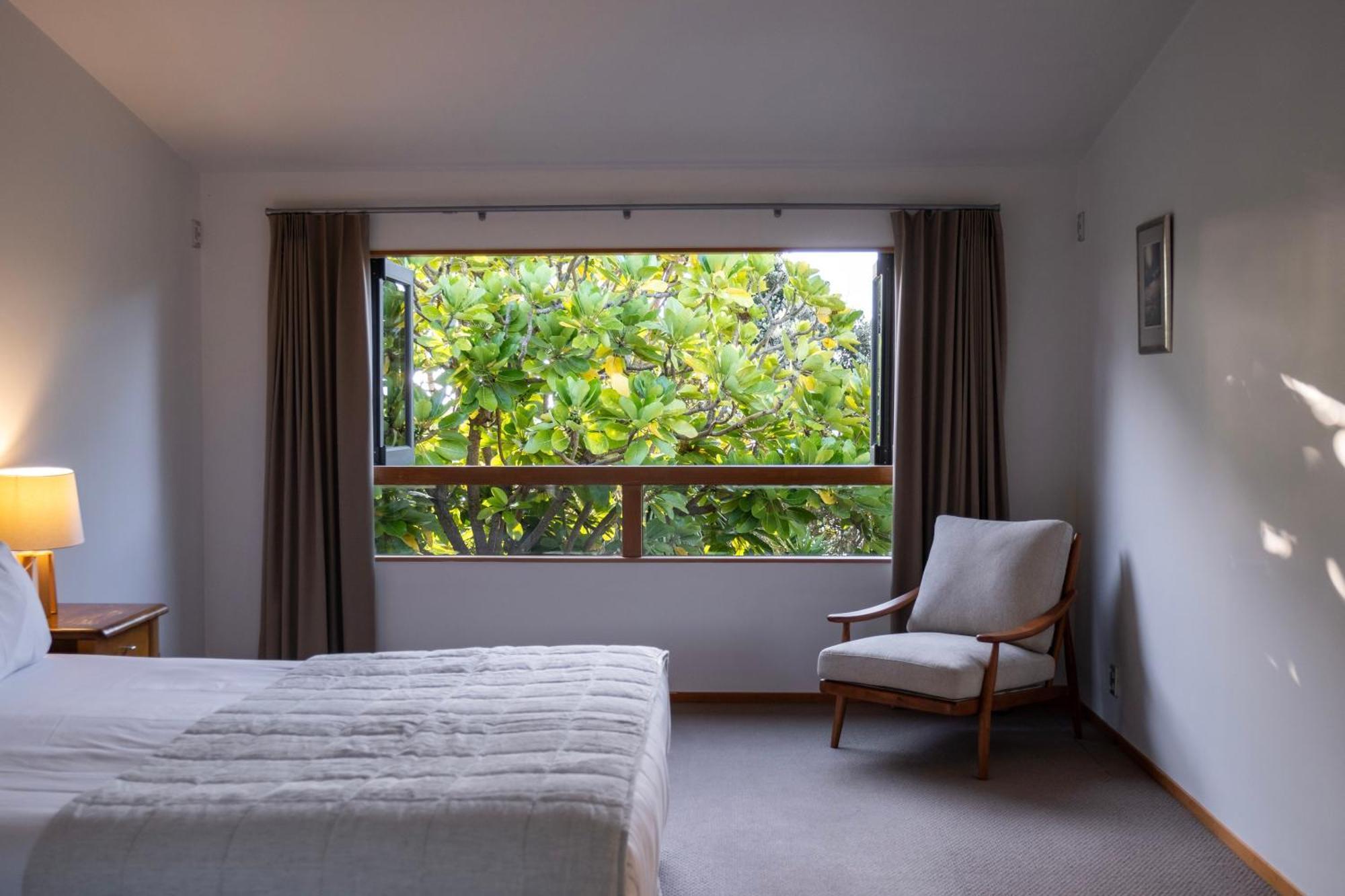 Bow Street Apartments & Cottage Raglan Exterior foto